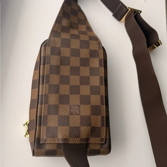 Louis Vuitton Damier Ebene Geronimo Crossbody Bag - Picture 4 of 10